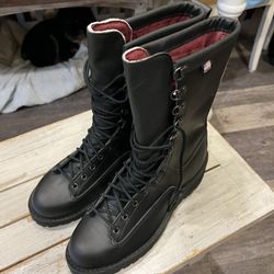 New Mens Danner Boots 