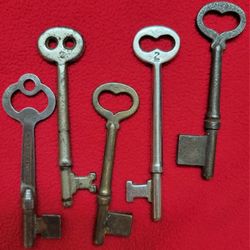Antique Skeleton Keys Price Dropped 