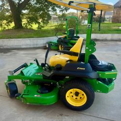 John Deere Z720E 60inch Zero Turn - Like New - 2021 - Springtown, TX