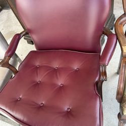 Beautiful Leather Chair 