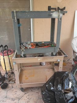 Moving sale