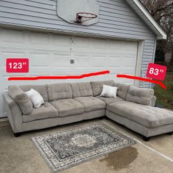 ( Free Delivery ) Gray Sectional Couch