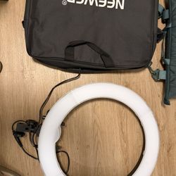 Neewer Ring Lights X 2 with stand