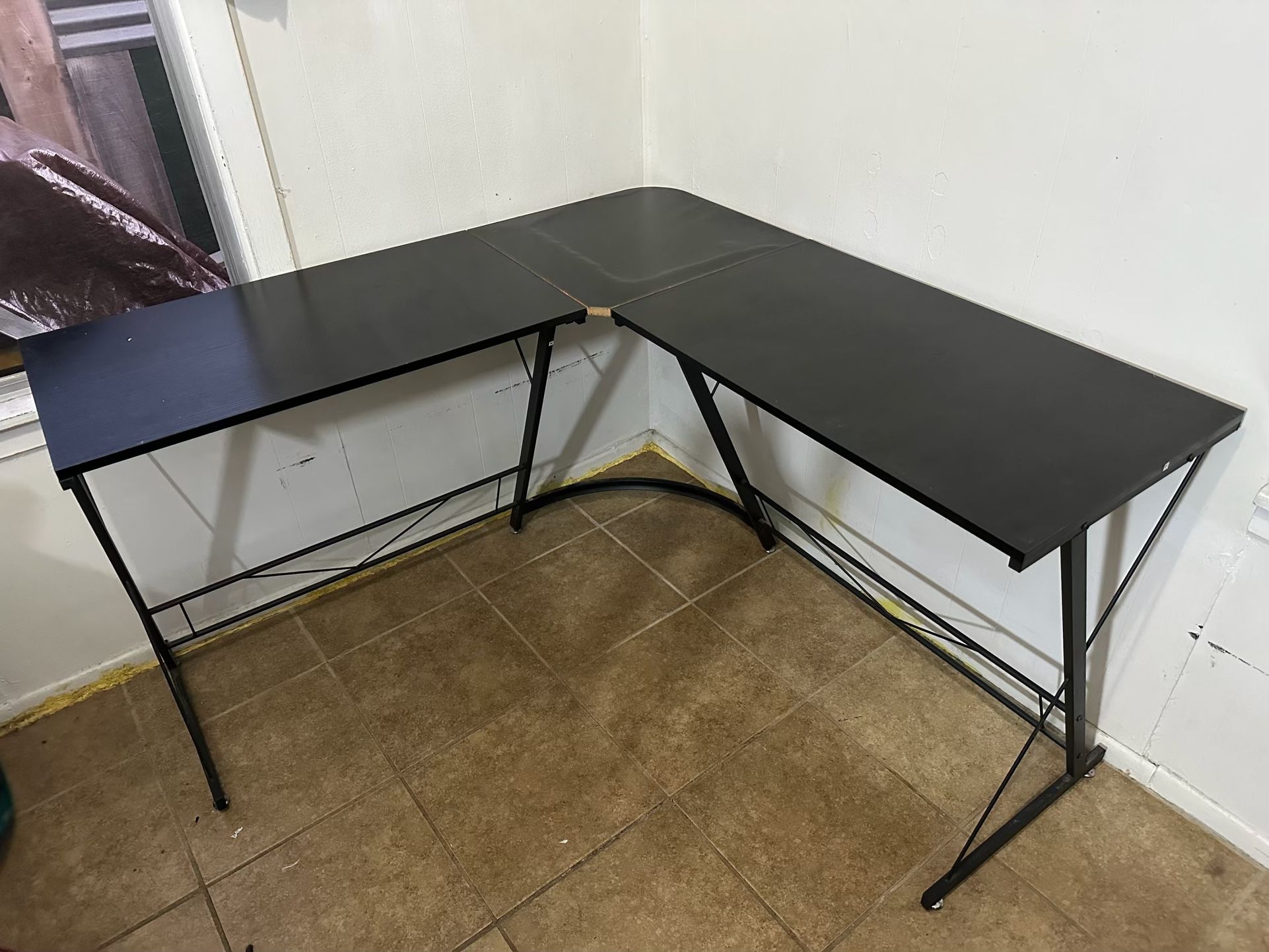 L Shape Desk