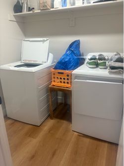 Washer & Dryer Set Works Great