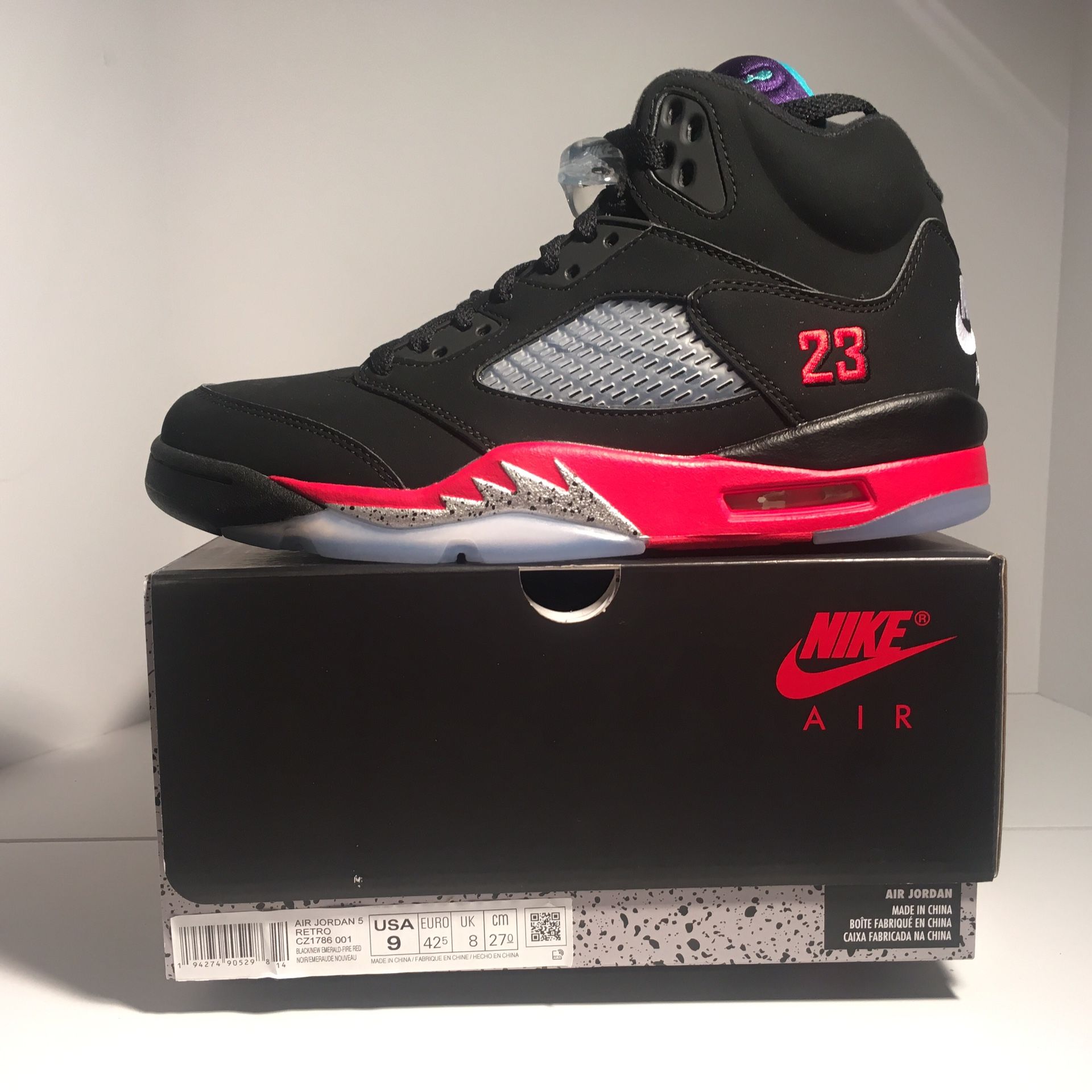 Air Jordan 5 Retro “Top 3” size 9