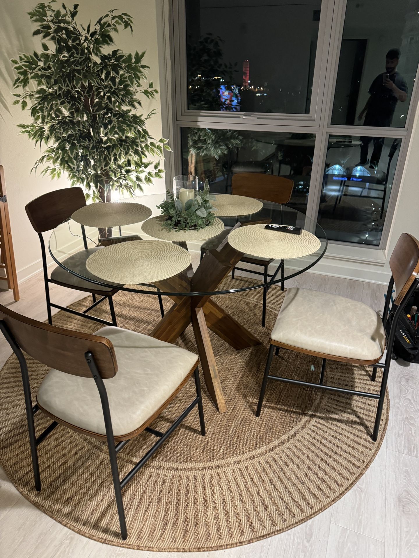 Dining Table Set - 4ft Glass Table, 4 Chairs, Rug