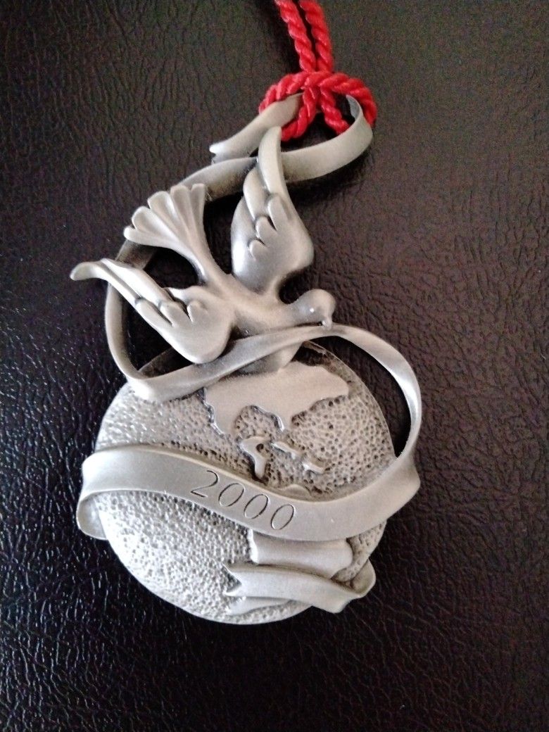 2000 Avon Fine Collectibles Pewter. Peaceful Millennium Ornament.