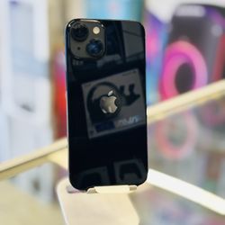 iPhone 13 (Unlocked)