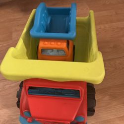 B. play toy truck dump duo 