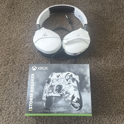 Xbox Storm Breaker controller & Turtle Beach Recon 200 Headset