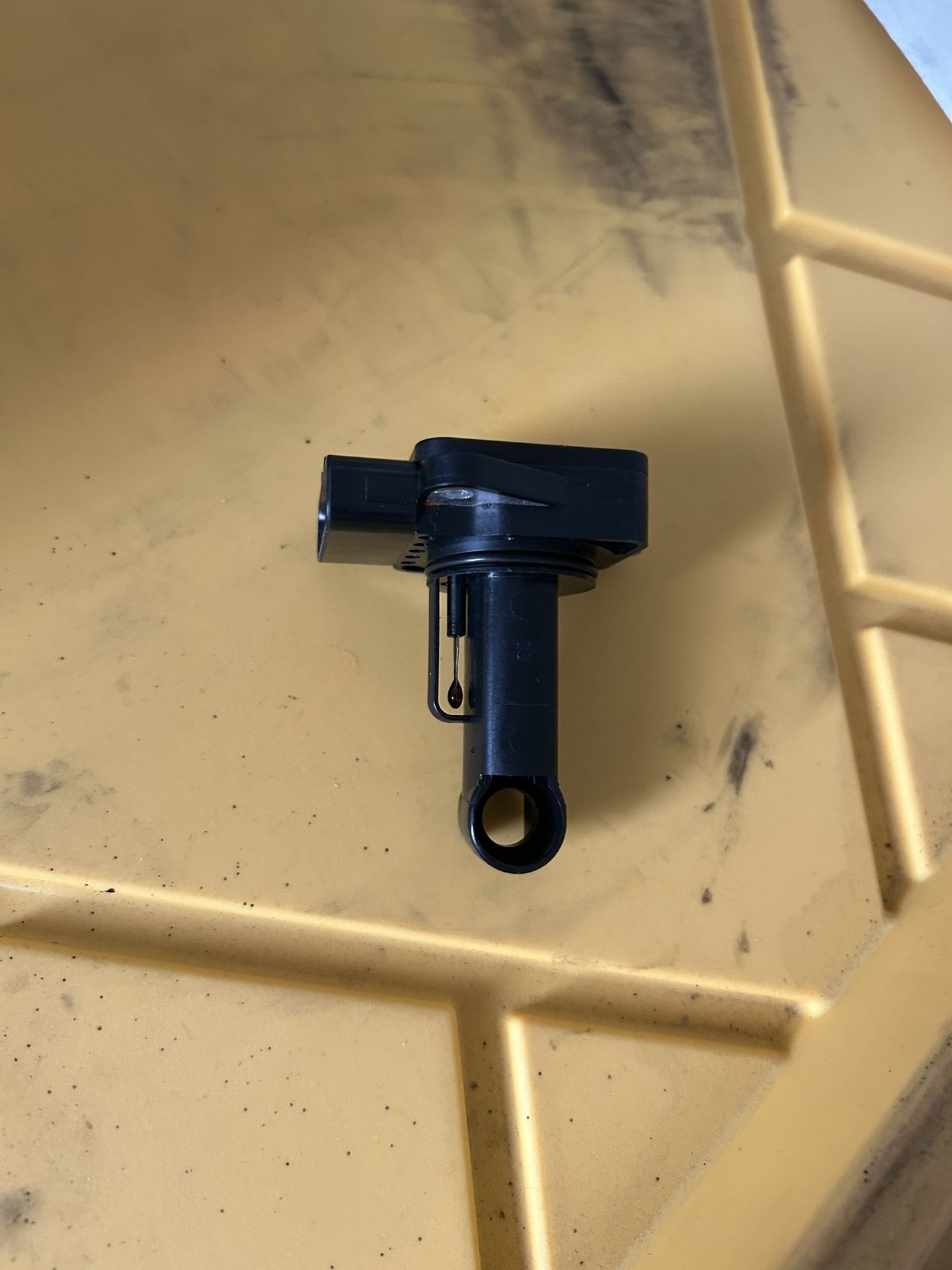 Toyota Lexus Scion Rav4 Highlander Mazda MAF Sensor Please Look At ALL Picture for Compatibility Fits Many Cars!