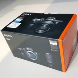 Sony a7 III (a7III/ILCE-7M3) 28–70mm Kit – Open Box, Like New, Extra Batteries & Bag, Original Packaging