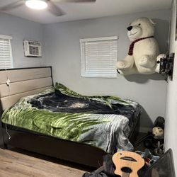 Room In Pomona