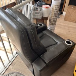 Recliner