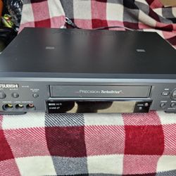 Mitsubishi HS-U748 VCR S-VHS ET Hi Fi Precision TurboDrive 