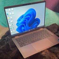 Dell Latitude 7440  i7/ 512ssd/ 32g Ram/128g IRIS Graphics 