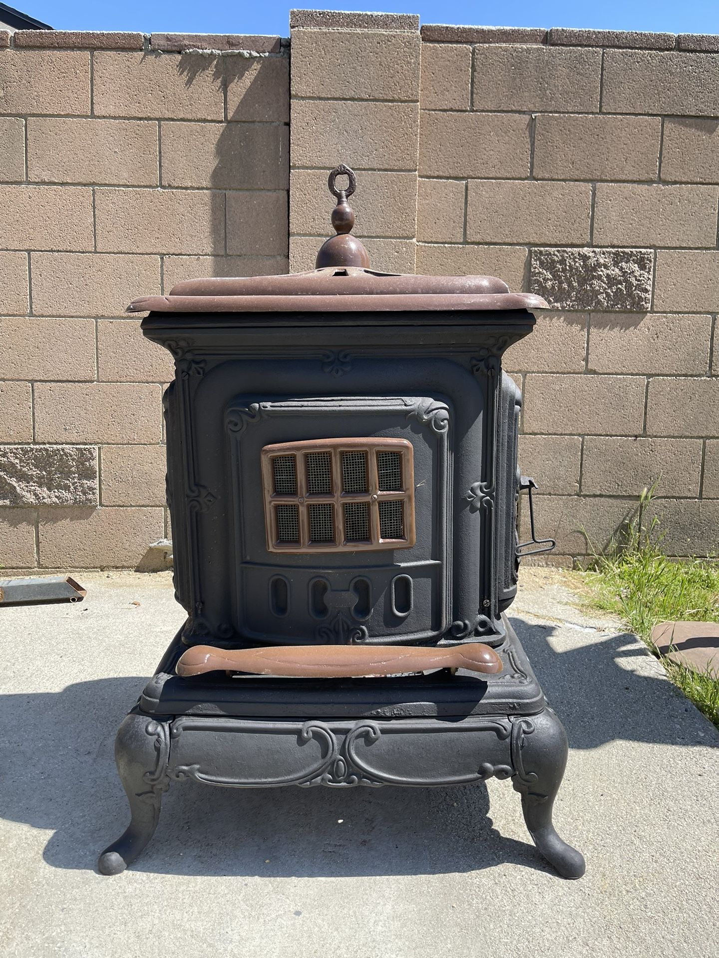 Dutchwest India Limited Woodstove