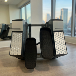 2015 True Xesx Elliptical – Like New, Adjustable Stride &amp; Resistance - Oceanside, CA