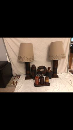 Set of six: 2 lamps, 2 vases, 1 candle holder (fits 3 candles), 1 wooden circular decoration - Home Decoration Wooden Pieces