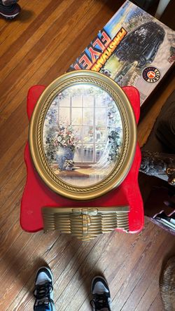 Wall decor