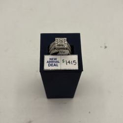 Lady’s Fashion Ring 