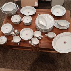 Federal Shape Syracuse China 