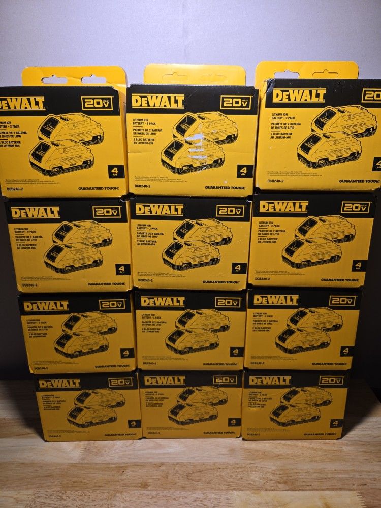 NEW DEWALT 20V MAX Compact 4 Ah Battery Power Pack (2 Pack Batteries) for Hammer Drill Driver, Impact Wrench, Circular Saw etc.