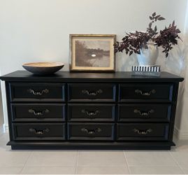 Dresser - credenza - media console - entry table
