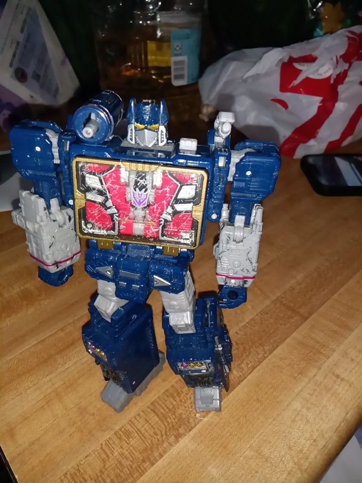 Transformers Soundwave Action Figure