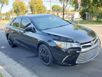 2015 Toyota Camry LE Clean Title 4cyd