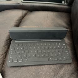 Apple Smart Keyboard 10.2