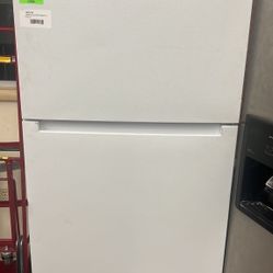 Vissani MDTF18WHR 18 cu. ft. Top Freezer Refrigerator T 
