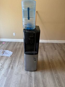 Water cooler