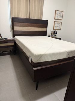 Queen Bedroom Set + Mattress – Guest Room Use Only