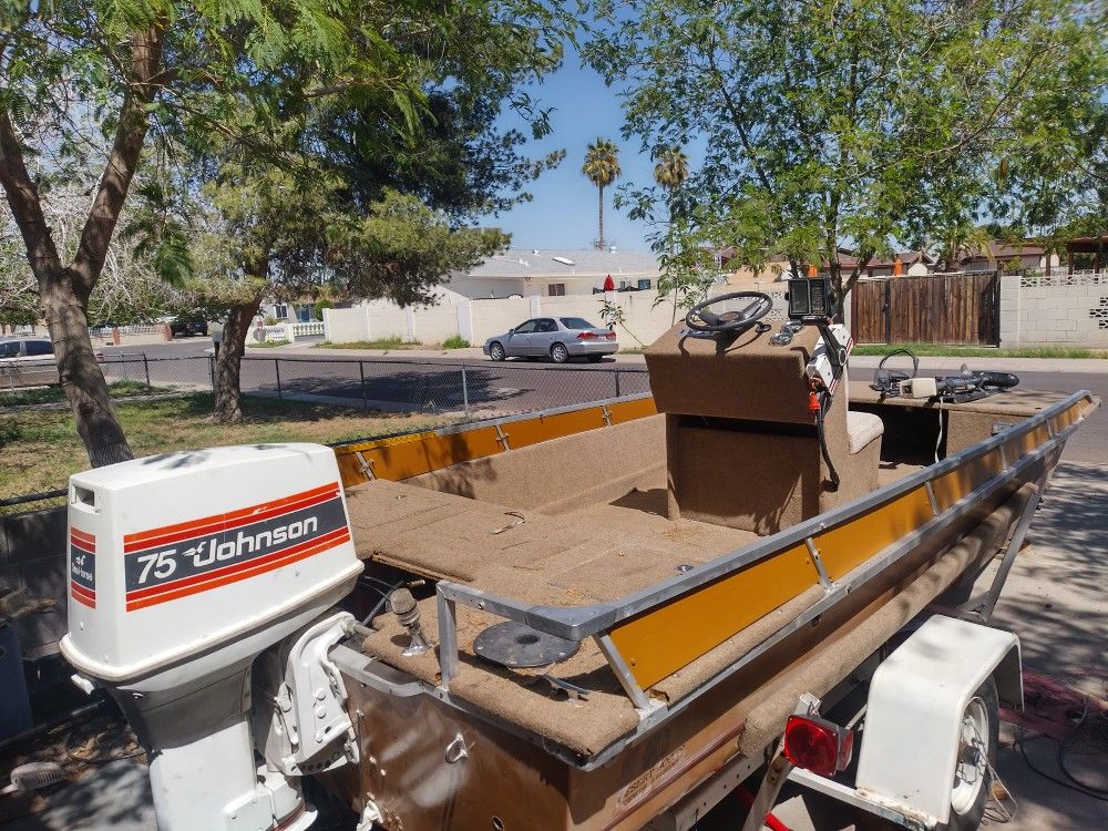 FISHING BOAT