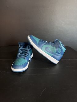 Jordan 1 Mid Teal French Blue