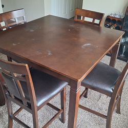 Sofa, Love Seat, Dining Table MUST GO