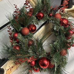 24" Mixed Green Wreath Red Décor