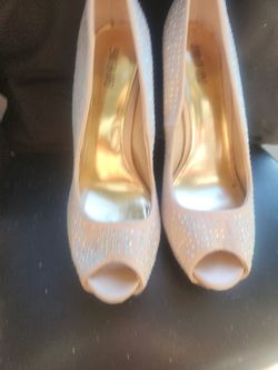 Size 10 Jennifer Lopez Heels