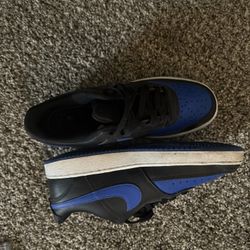 Nike Blue And Black 7.5 Men’s
