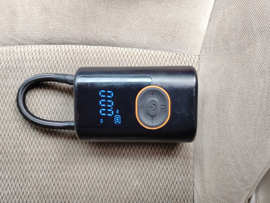 Compact Digital Air Pump