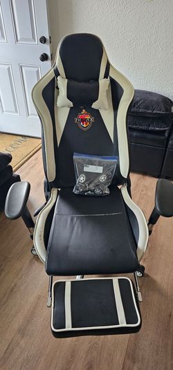 Gaming chair black/white