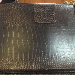 LAPTOP ALLIGATOR CASE