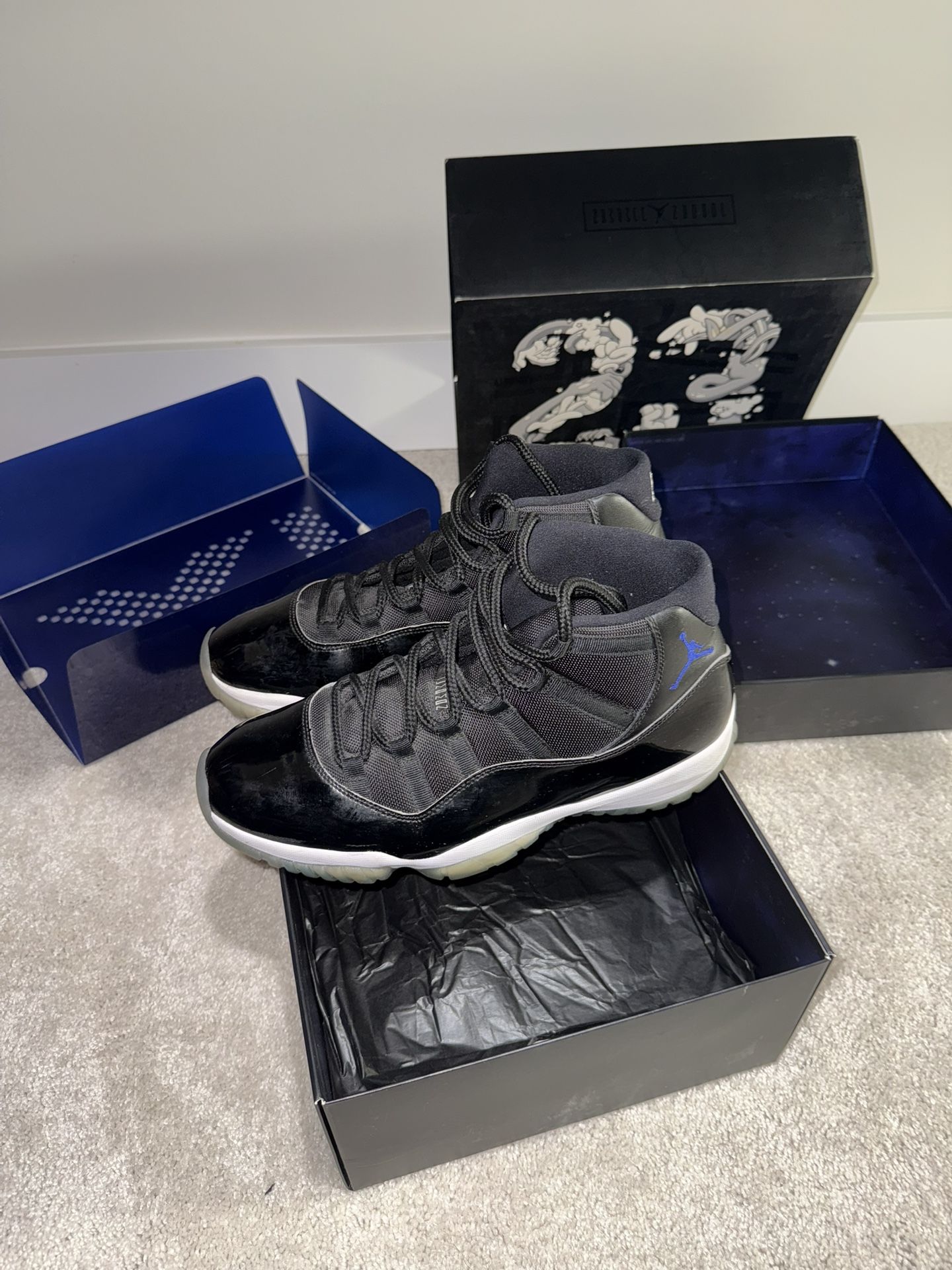 Air Jordan 11 Space Jam Retro