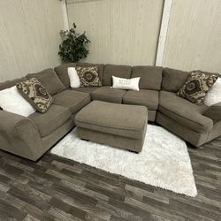 Large Gray Ashley Sectional w/ Ottoman - Delivery Available 