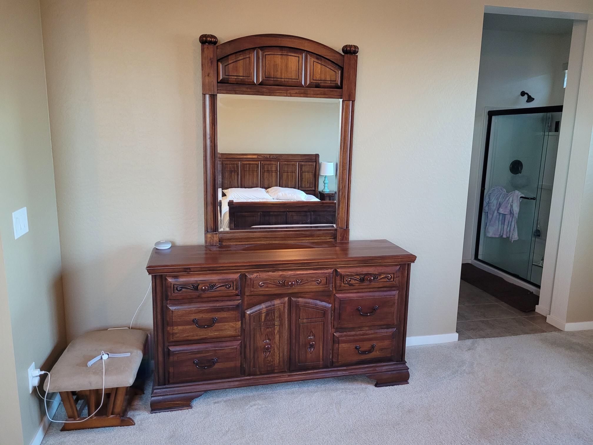 Used Queen Bedroom Set for Sale in Buckeye, AZ OfferUp