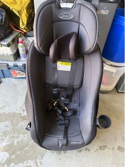 Graco Contender Slim Convertible Car Seat