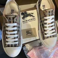 Burberry Shoes