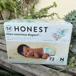 HONEST Diapers Newborn 